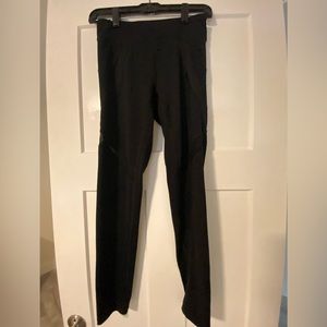 Black leggings medium